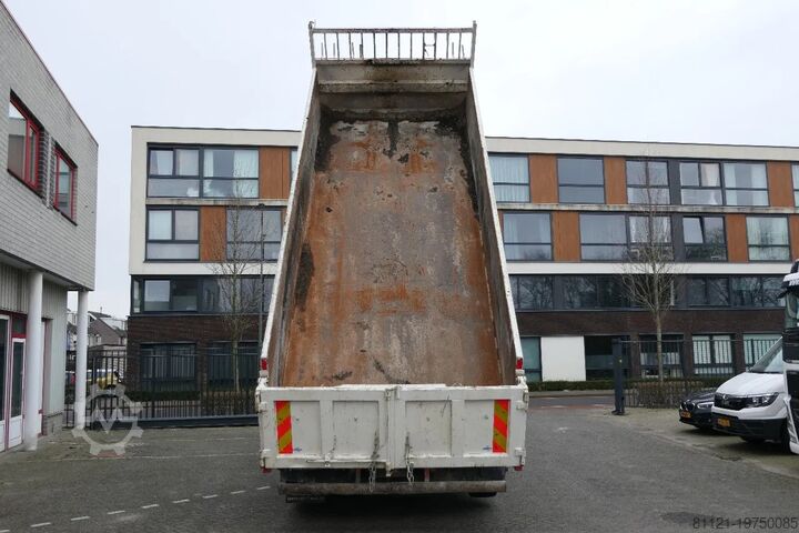 Tipper with crane MAN TGS 35.400 | 8X4 | HIAB 144 BS-3 DUO | Remote C...