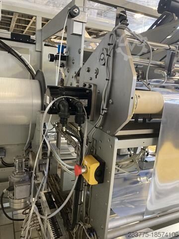 Doypack packaging machine with zipper Volpak SI-280 F1