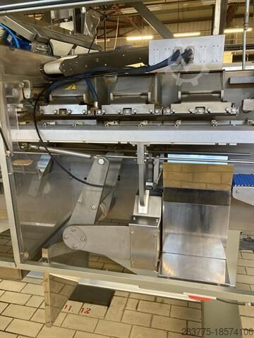 Doypack packaging machine with zipper Volpak SI-280 F1