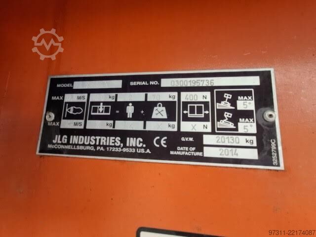Telescopic boom lift JLG 1350SJP