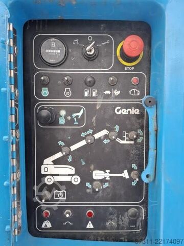 Teleskopbühne Genie S-85