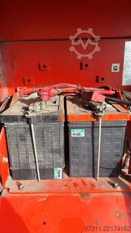 Teleskopbühne Genie S-85
