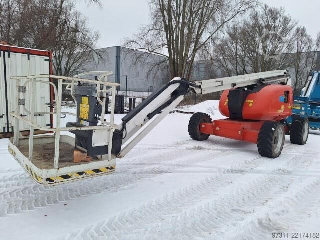 Gelenkteleskoparbeitsbühne JLG 600AJ