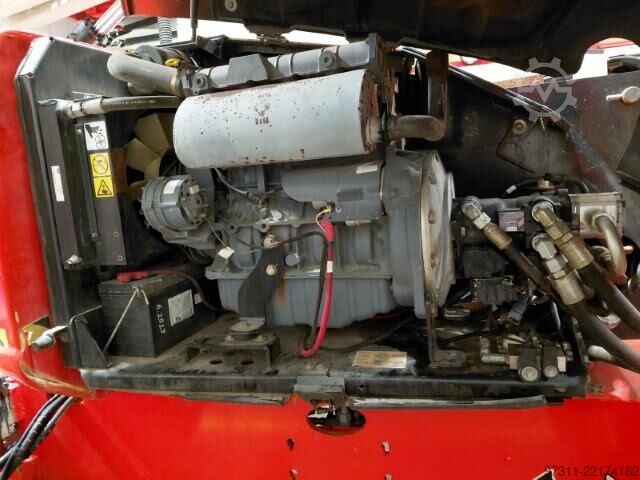 Gelenkteleskoparbeitsbühne JLG 600AJ