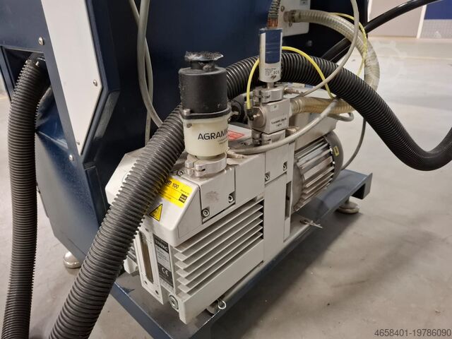 Refrigerant filling machine AGRAMKOW Saratronic