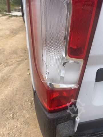 Caravan/camper Fiat Weinsberg Carabus 600 K | 4 Posti Letto | Completamente Attrezzato