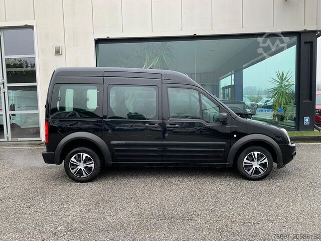 Compact van Ford CONNECT Autocarro 5 posti -