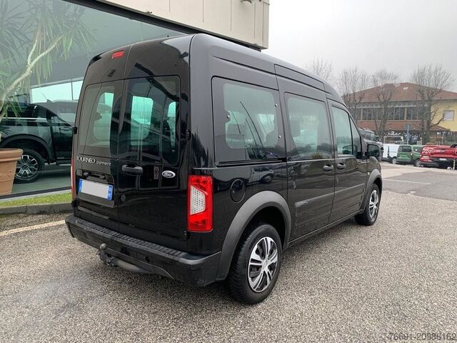 Compact van Ford CONNECT Autocarro 5 posti -