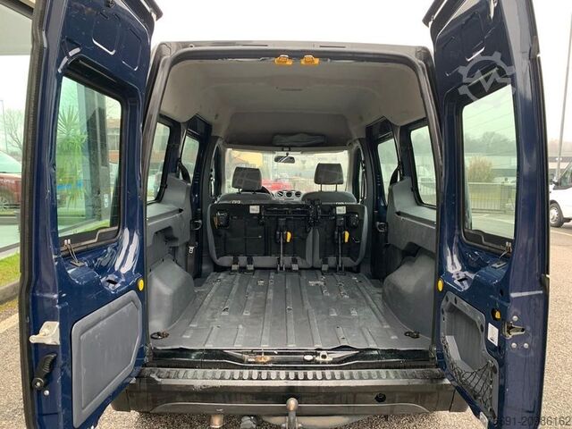 Compact van Ford CONNECT Autocarro 5 posti -