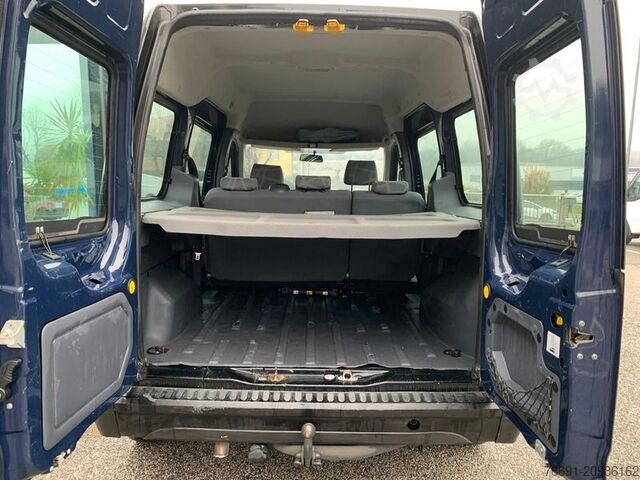 Compact van Ford CONNECT Autocarro 5 posti -