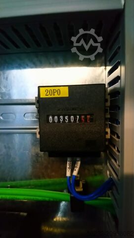 Vertikales Bearbeitungszentrum Spinner VC 750