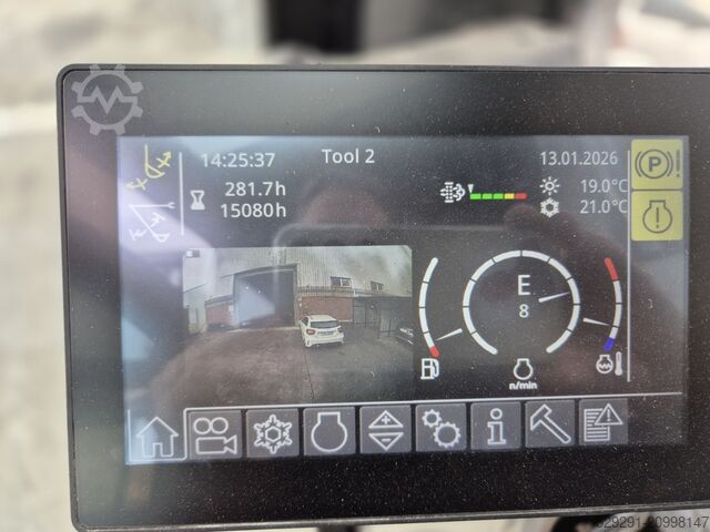 Material handler LIEBHERR LH30M