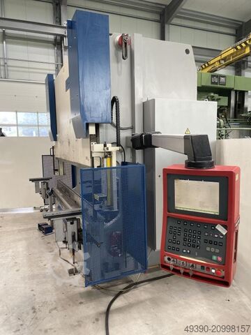 CNC press brake, die bending machine, press brake, sheet metal bending machine, bending bench, die b BEYELER - BYSTRONIC PR 8 (2500 kN x 3100 mm)