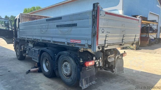 Tipper truck VOLVO FM 440 6x2 R Kipper Euro 3 Bj 2008