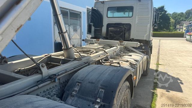 Tipper truck VOLVO FM 440 6x2 R Kipper Euro 3 Bj 2008