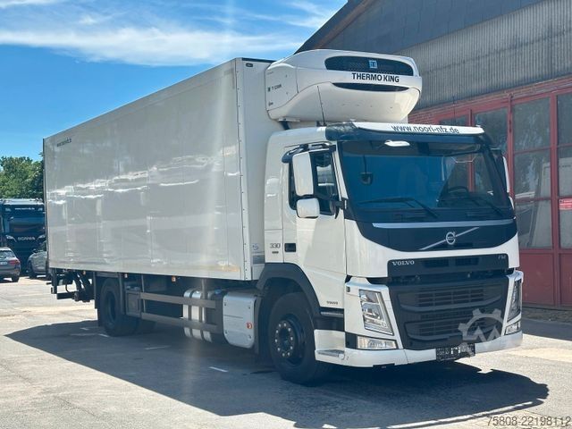 Kühlkoffer-LKW VOLVO FM330 E6D Tiefkühler 8,20m Thermoking T1200 ACC