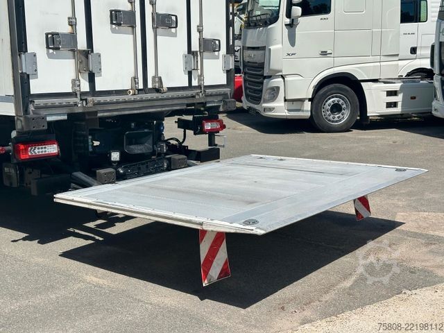 Kühlkoffer-LKW VOLVO FM330 E6D Tiefkühler 8,20m Thermoking T1200 ACC