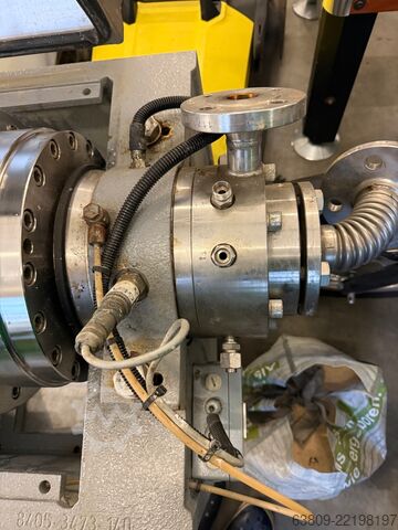 DECANTER centrifuge separator GEA Westfalia OCE 305-01-32