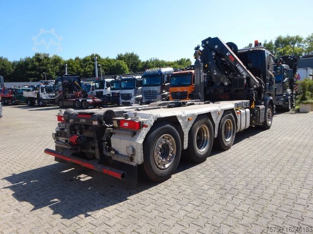 Autokran SCANIA R490 Abroller + HIAB 302E-6 Kran *BJ 2021*
