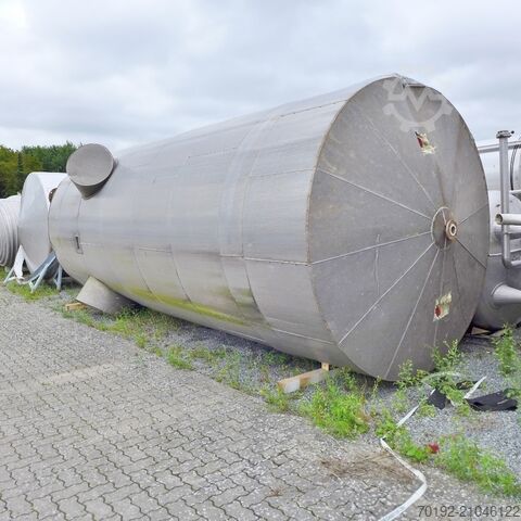 30000 Liter heiz-/kühlbarer Behälter aus V2A  9226