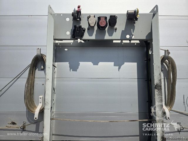 Open semitrailer with tarp Schmitz Cargobull Semitrailer Curtainsider Standard