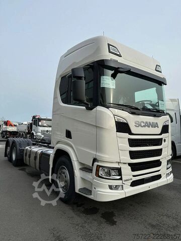 Fahrgestell mit Fahrerhaus Scania R560 6x2-4 BL Fahrgestell