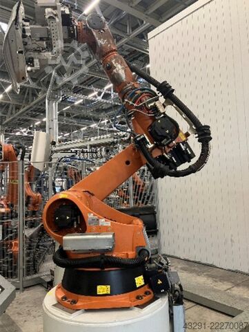 Industrieroboter KUKA KR240L210-2 2000