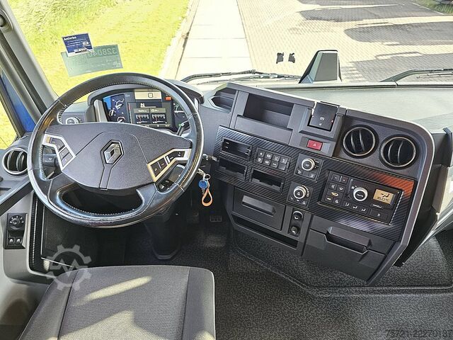 Standard-SZM RENAULT T 520 HIGH