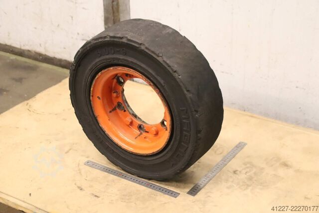 Solid rubber tires, 2 pieces Solideal Magnum 6.00-9