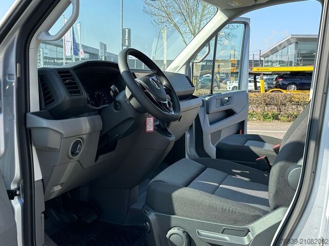 Panel van Volkswagen Crafter 2.0 L 140 PK Veel Opties Nieuw