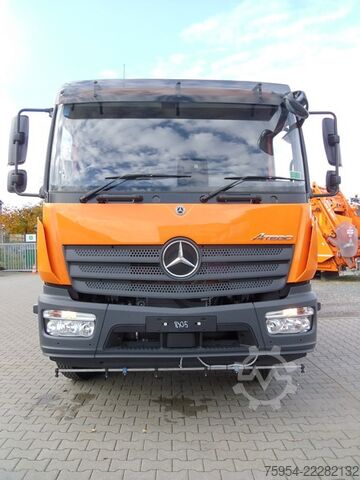 Kehrmaschine Mercedes-Benz Atego 1323 LKO 4x2 / Themis SH7B D