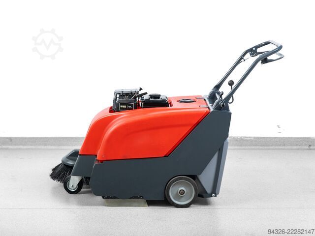 Hako Hamster 650 V Kehrmaschine Hako Hamster 650 V - Benzin Sweeper - 3525m²h