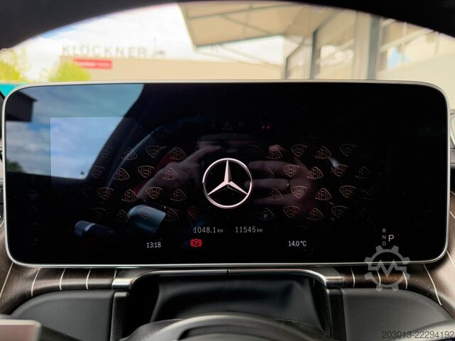 Van MAYBACH Mercedes Benz S680 Maybach V12 High-End -Paket
