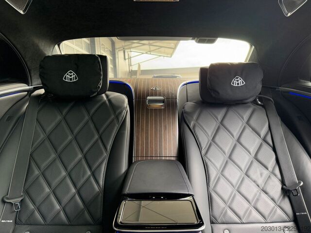 Van MAYBACH Mercedes Benz S680 Maybach V12 High-End -Paket