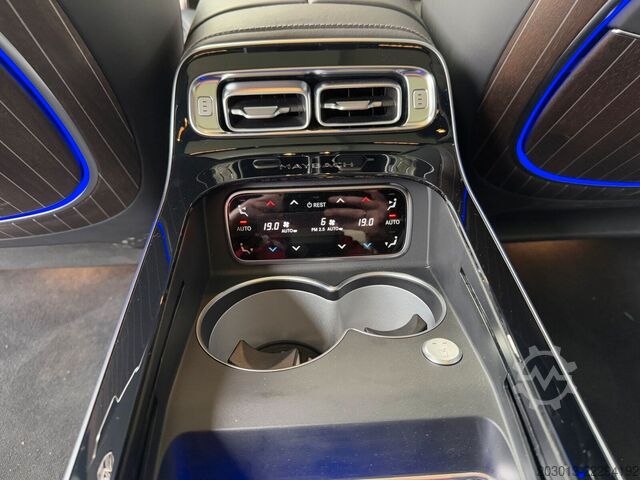 Van MAYBACH Mercedes Benz S680 Maybach V12 High-End -Paket