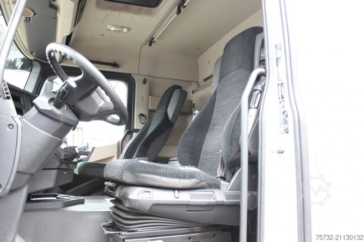 Volumen SZM Mercedes-Benz Actros 1842 E6  Flachdach Mega ACC LDW NUR 211TKM