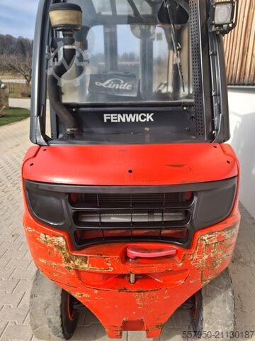 Frontstapler Linde H 30 Diesel Triplex Zinkenverstellgerät