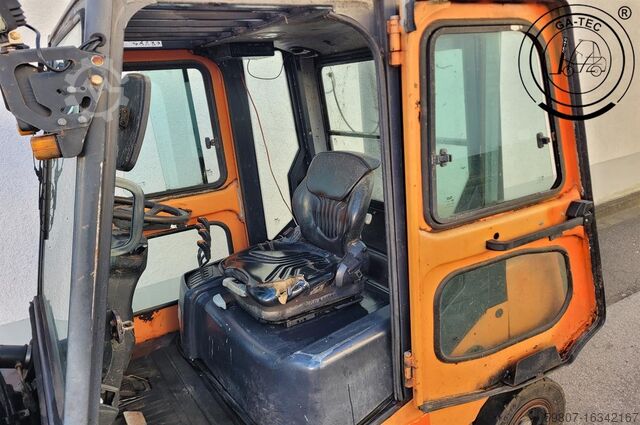 Diesel forklift Doosan D35C-5