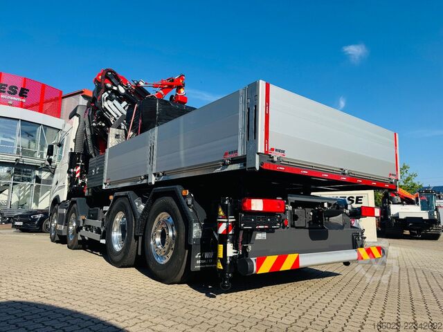 Flatbed truck VOLVO FH 500 8x2 mit F990RA.2.28 L616 V30