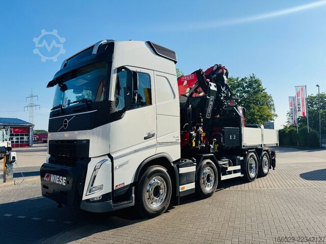 Truck mounted crane VOLVO FH 500 8x2 mit F990RA.2.28 L616 V30