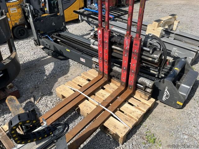 Multi-pallet handler 2/1 profile type Durwen DPK16C