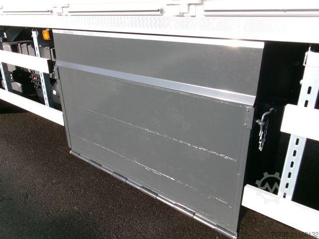 Beverage truck MAN 26.480 TGX*7,7 m Schwenkwand*LBW*Ret.*Lift/Lenk