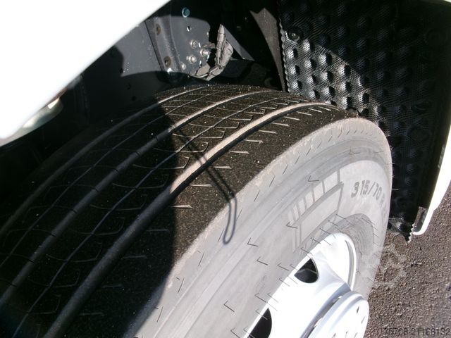 Beverage truck MAN 26.480 TGX*7,7 m Schwenkwand*LBW*Ret.*Lift/Lenk