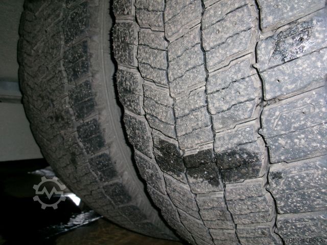 LKW mit Getränkeaufbau MERCEDES-BENZ 2546 Actros*kpl Zug*2x 7,7 m*2xLBW*Lift/Lenk*Ret