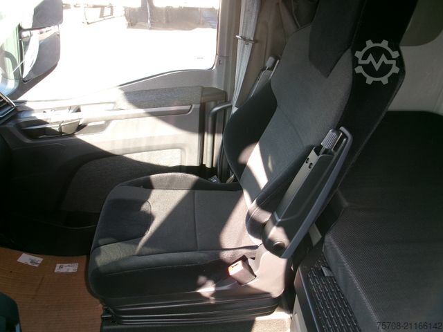 Beverage truck MAN 26.480 TGX*7,7 m Schwenkwand*LBW*Ret.*Lift/Lenk