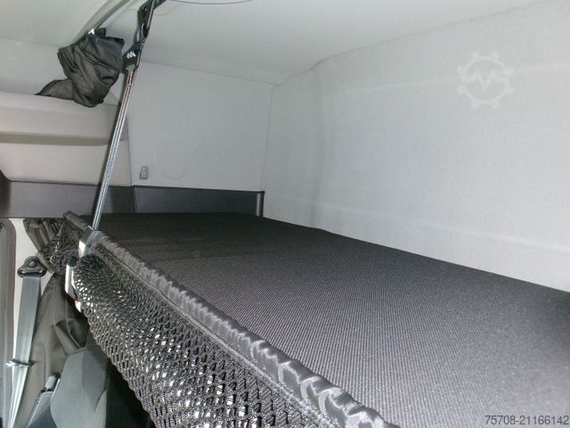 Beverage truck MAN 26.480 TGX*7,7 m Schwenkwand*LBW*Ret.*Lift/Lenk