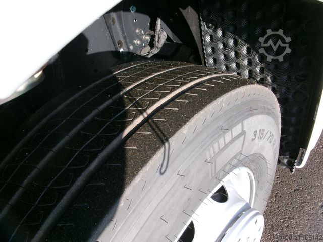 Beverage truck MAN 26.480 TGX*7,7 m Schwenkwand*LBW*Ret.*Lift/Lenk