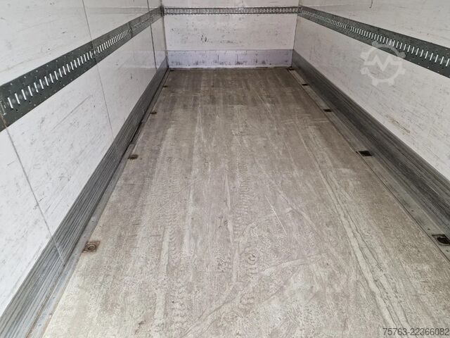 Kastenwagen Bussbygg box sidedoors