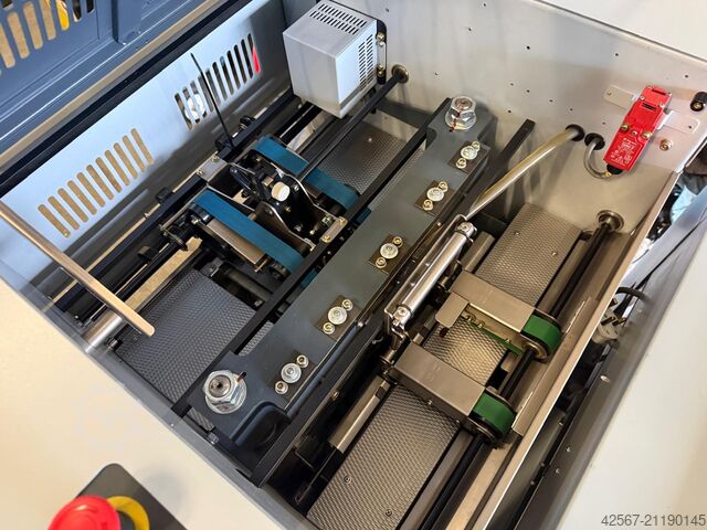 Broschürenfertigungssystem Horizon VAC 100 a+c SPF-200A FC 200A