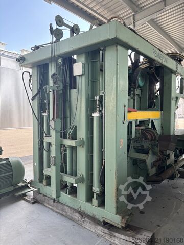 Entrindungsmaschine Rennepont 900